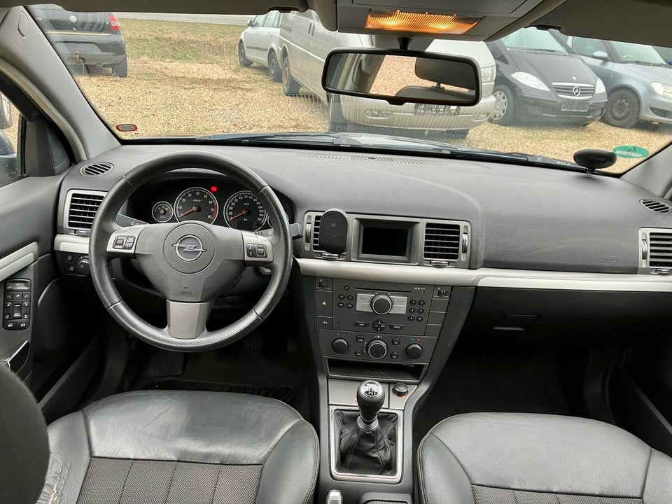 Opel Vectra 2,8 V6 Turbo Sport Wagon 5d
