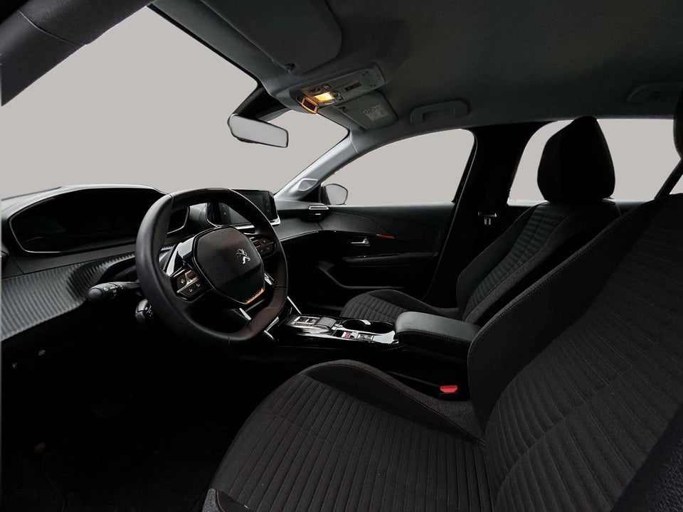 Peugeot e-208 50 Active Pack 5d