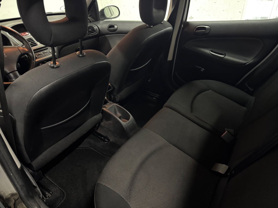 Peugeot 206 1,4 S-line 5d