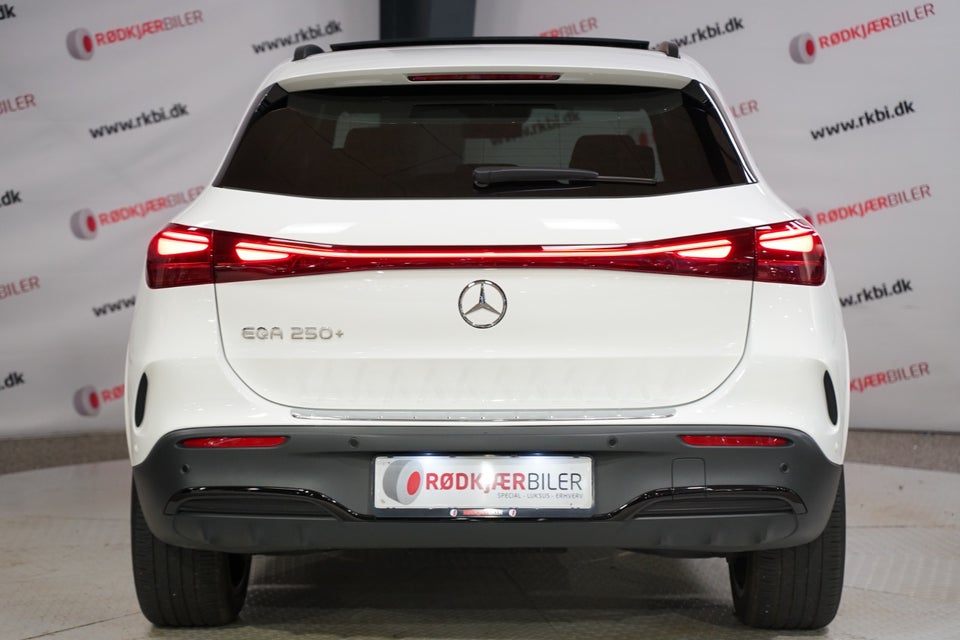 Mercedes EQA250+ AMG Premium 5d