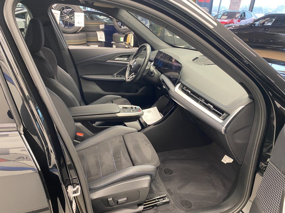 BMW iX1 eDrive20 M-Sport 5d