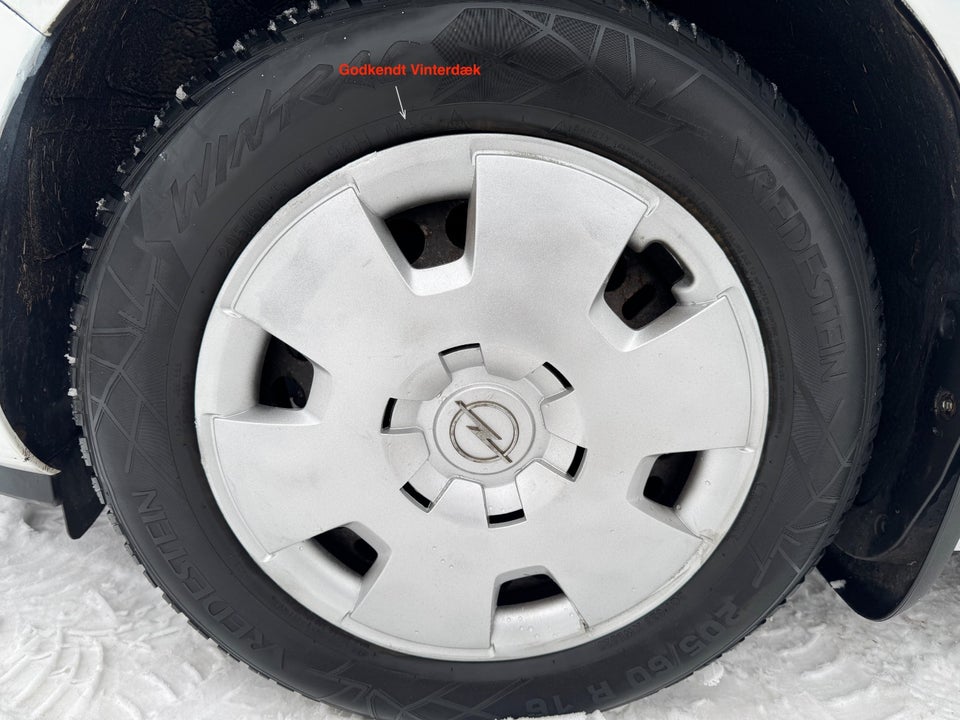 Opel Astra 1,4 T 140 Enjoy 5d