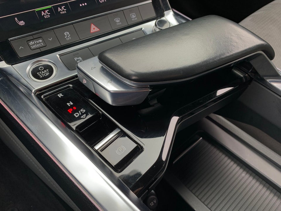 Audi e-tron 50 S-line quattro 5d