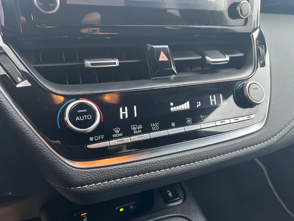 Toyota Corolla 1,8 Hybrid H3 Smart Touring Sports MDS 5d