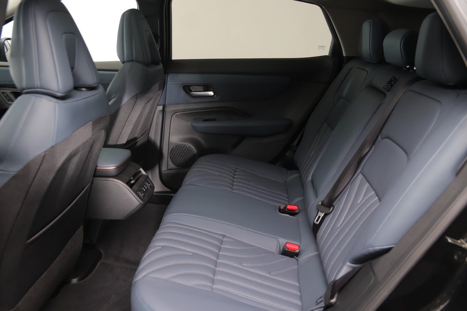 Nissan Ariya 87 Evolve 5d