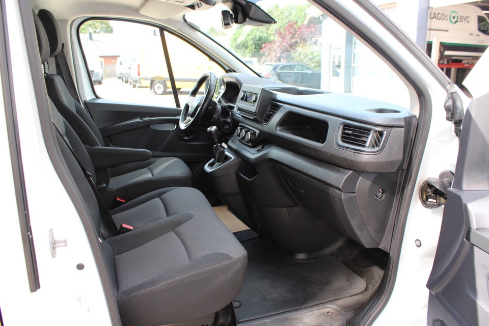 Renault Trafic 2,0 dCi 150 L2H1 Tekno