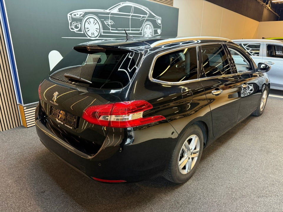 Peugeot 308 1,6 BlueHDi 120 Allure Sky SW EAT6 5d