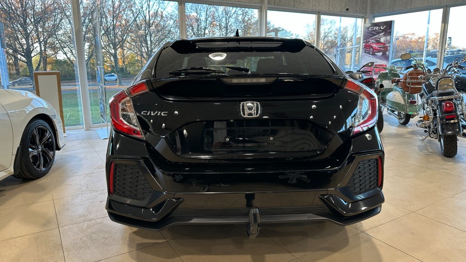 Honda Civic 1,0 VTEC Turbo Elegance CVT 5d