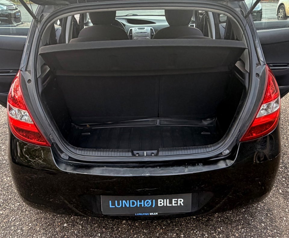Hyundai i20 1,4 CRDi 90 Comfort 5d