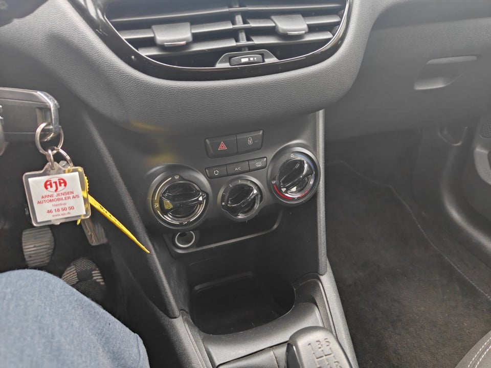 Peugeot 208 1,0 VTi Active 5d