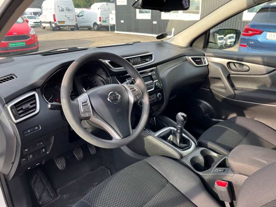 Nissan Qashqai 1,5 dCi 110 Visia Van 5d