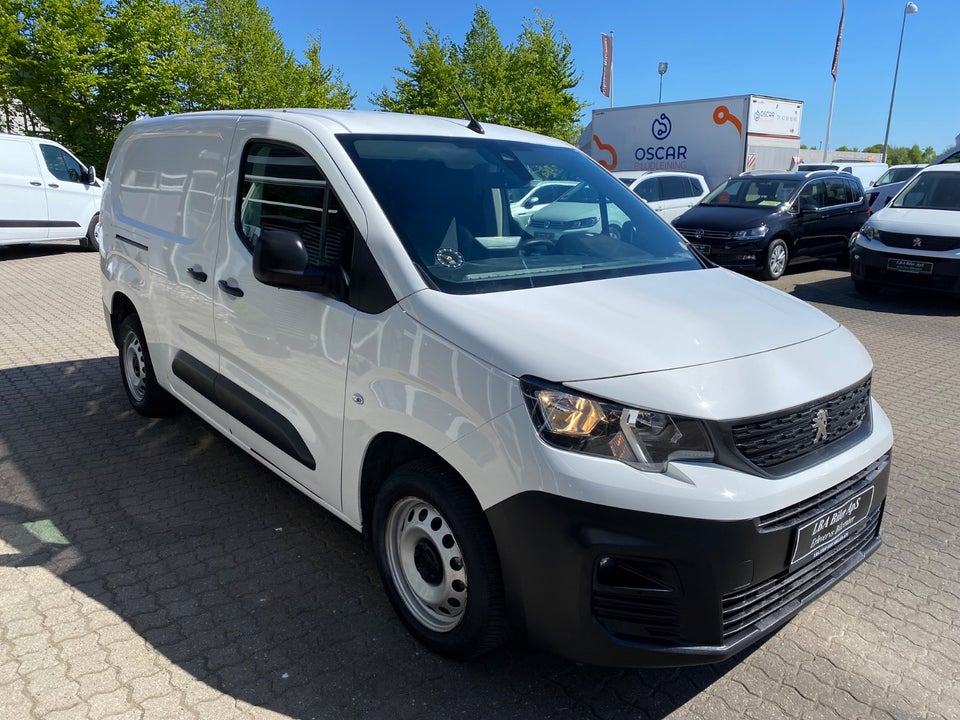 Peugeot Partner 1,5 BlueHDi 100 L2V2 Plus Van