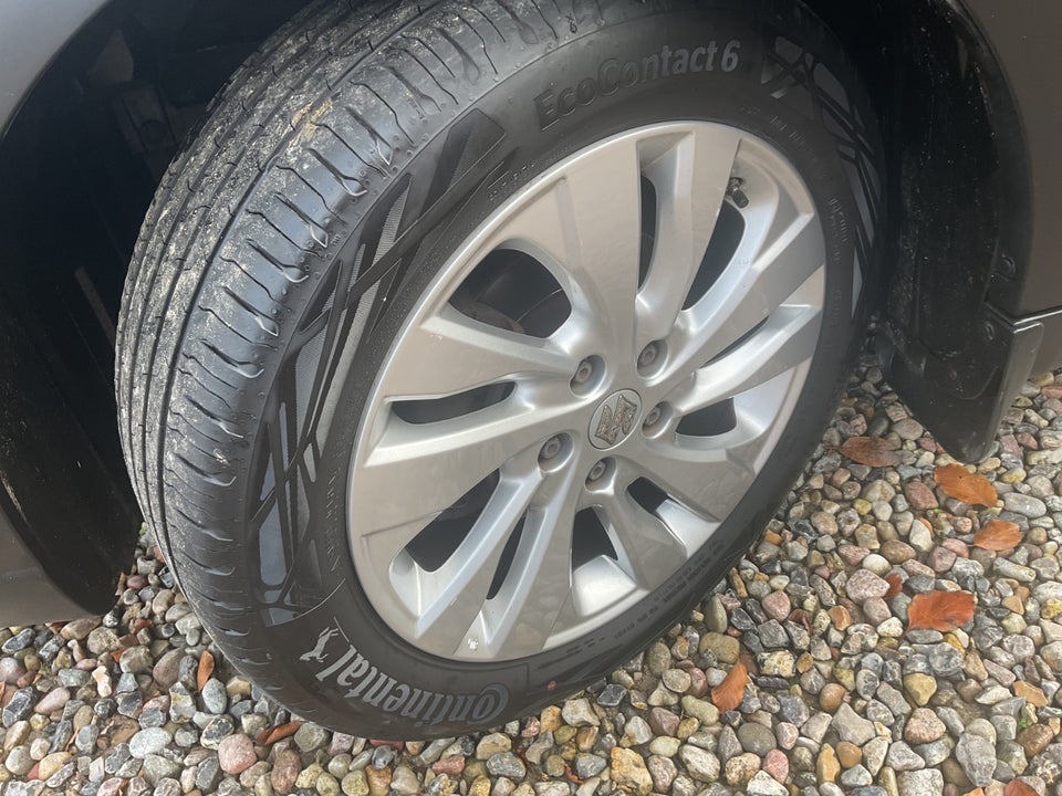 Suzuki S-Cross 1,0 Boosterjet Active 5d