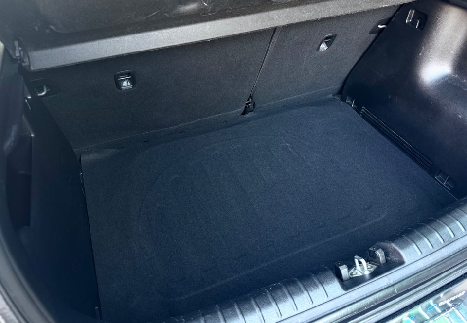 Kia Stonic 1,0 T-GDi Attraction+ 5d