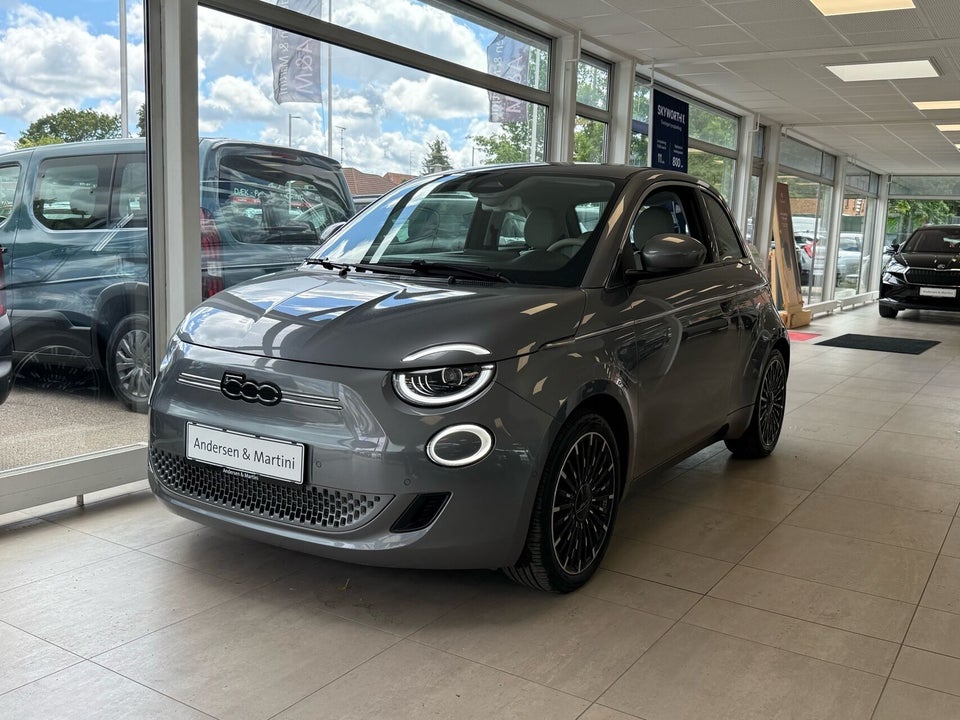 Fiat 500e 42 la Prima by Bocelli 3d