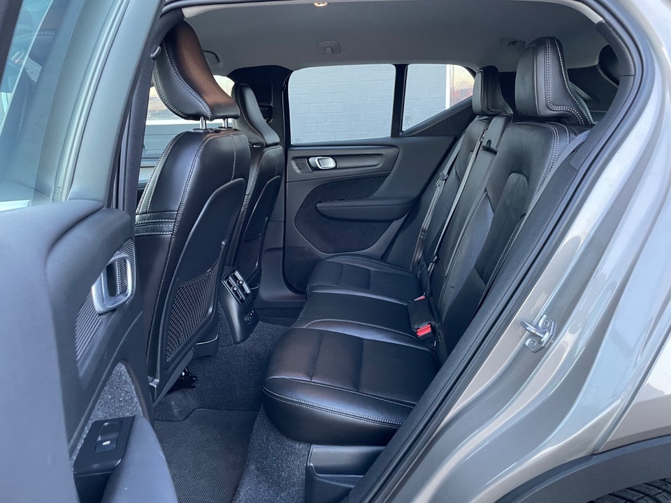 Volvo XC40 1,5 T5 ReCharge Inscription aut. 5d