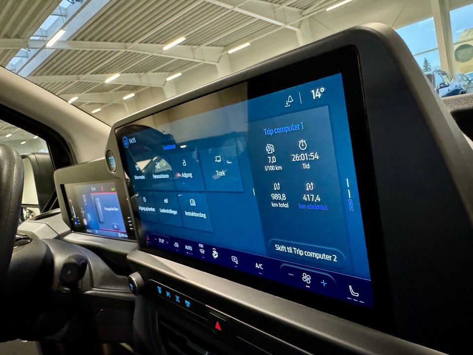 Ford Transit Custom 320L 2,5 PHEV Trend CVT