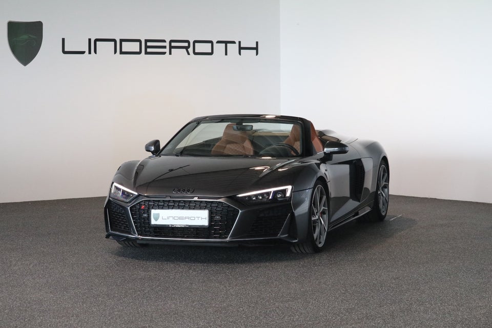 Audi R8 5,2 FSi Spyder S-tr. RWD 2d