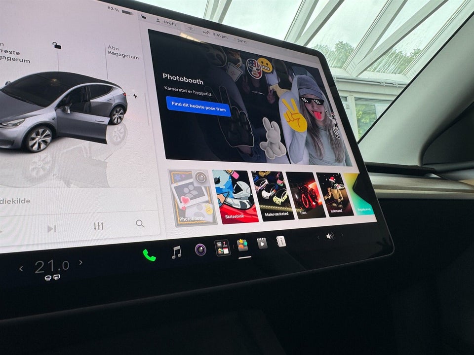 Tesla Model Y Long Range AWD 5d