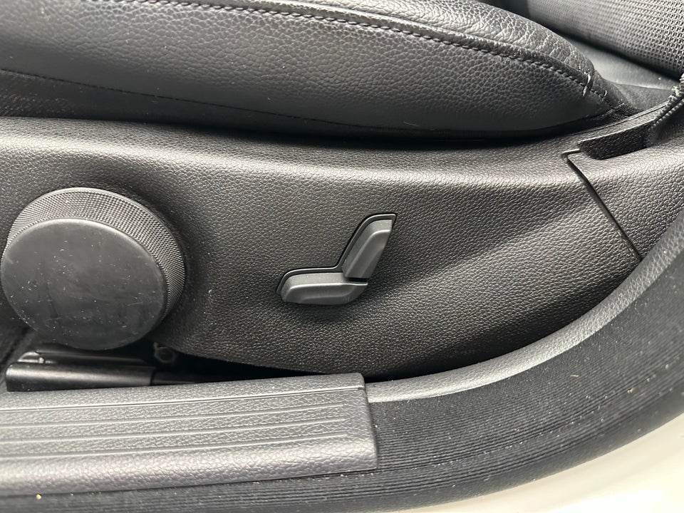 Mercedes C200 2,2 CDi Avantgarde stc. aut. BE 5d