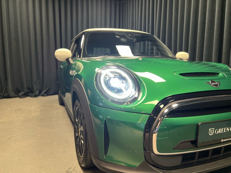 MINI Cooper SE Classic Trim 3d