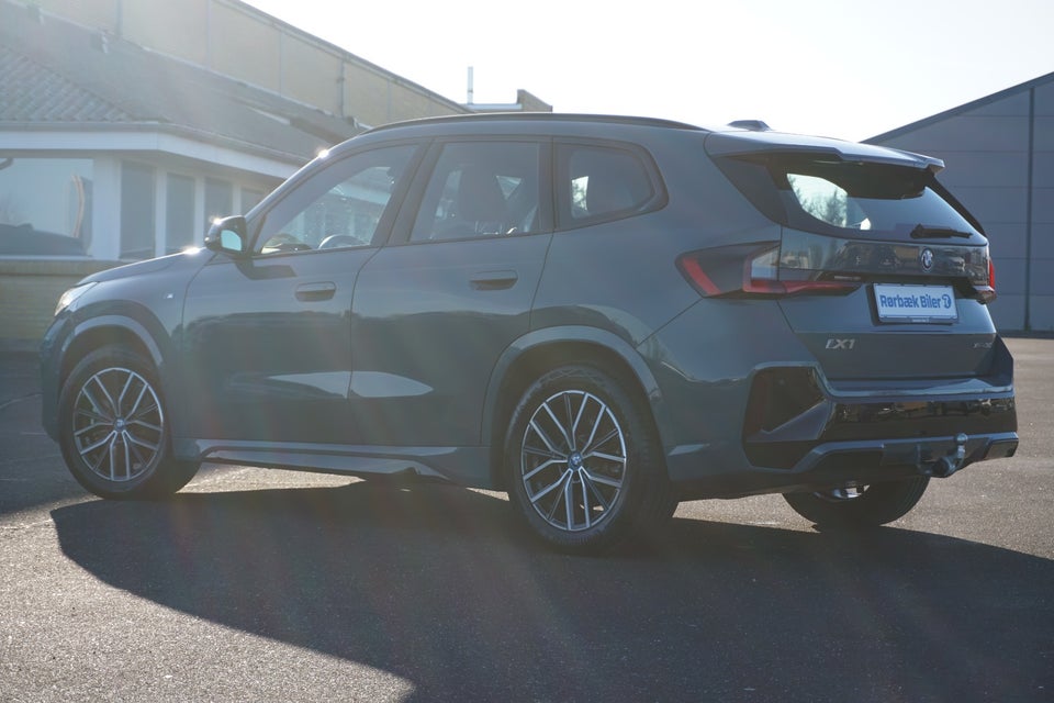 BMW iX1 xDrive30 Fully Charged M-Sport 5d