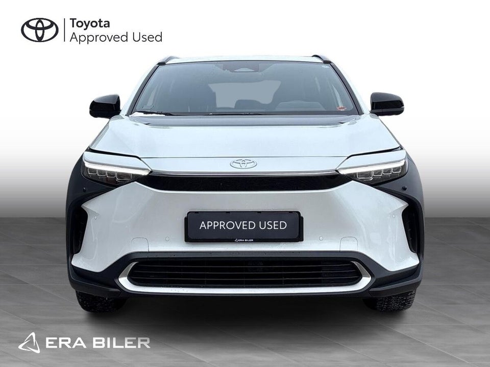 Toyota bZ4X Executive 5d