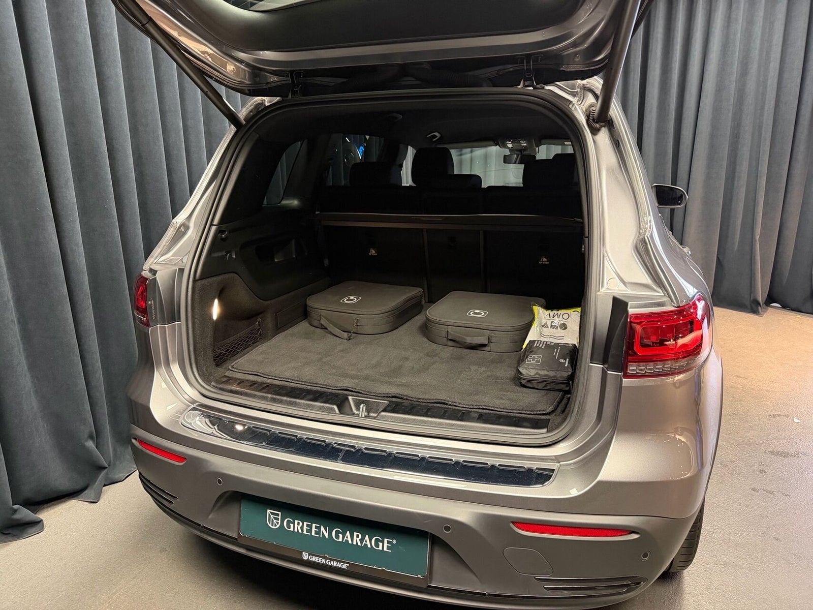 Mercedes EQB250 Progressive 5d