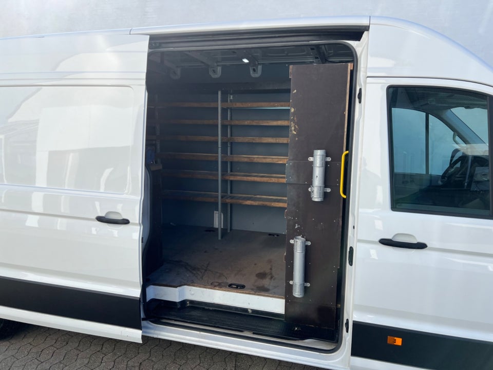 VW Crafter 35 2,0 TDi 177 Kassevogn L4H3 4Motion