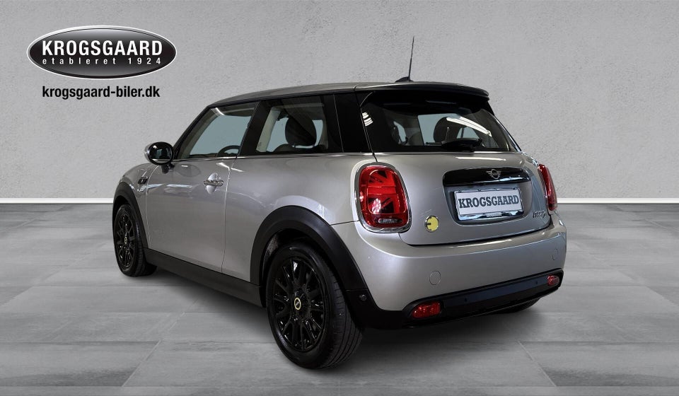 MINI Cooper SE Classic Trim 3d