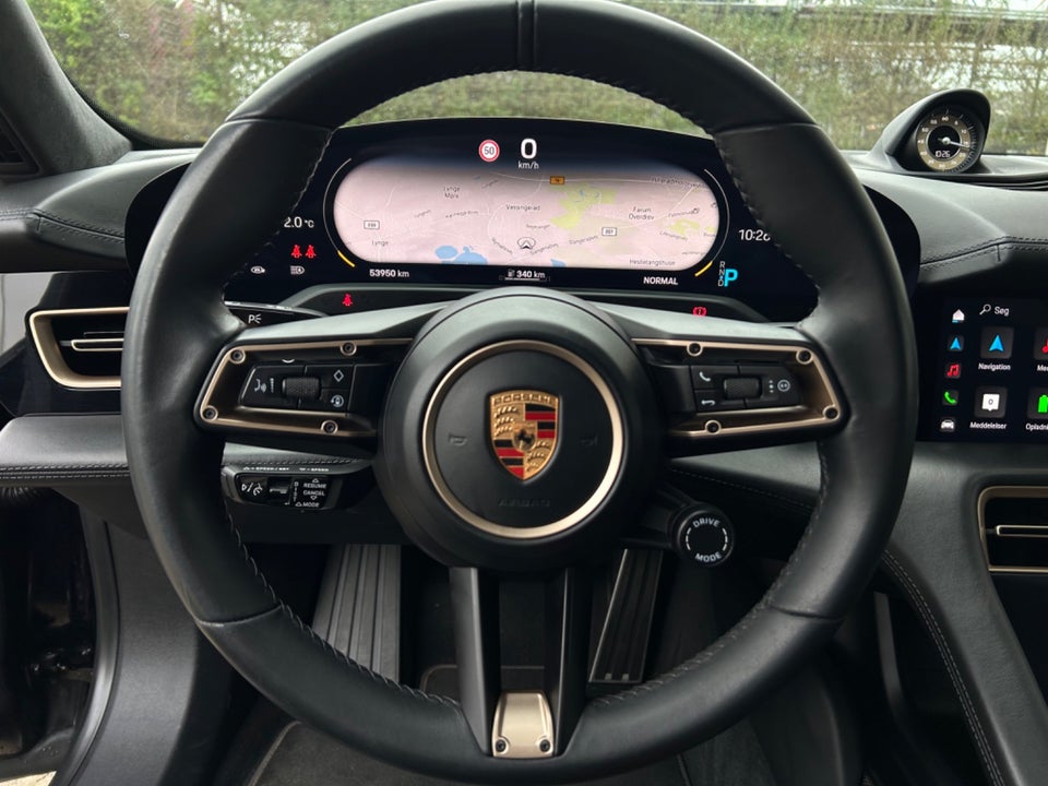 Porsche Taycan Turbo S 4d