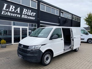 VW Transporter, modelår 2020, 135,000 km