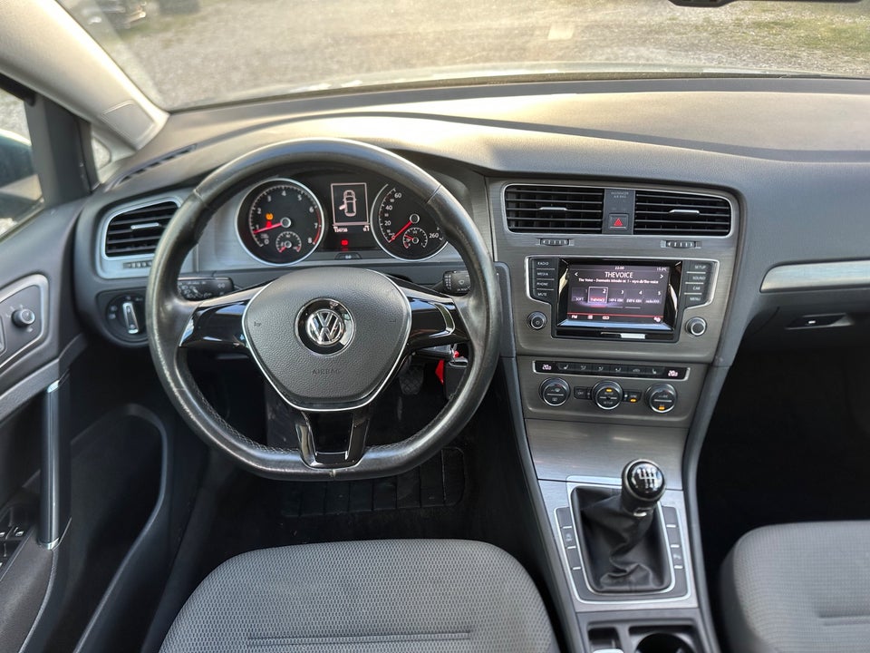 VW Golf VII 1,4 TSi 122 Comfortline BMT 5d