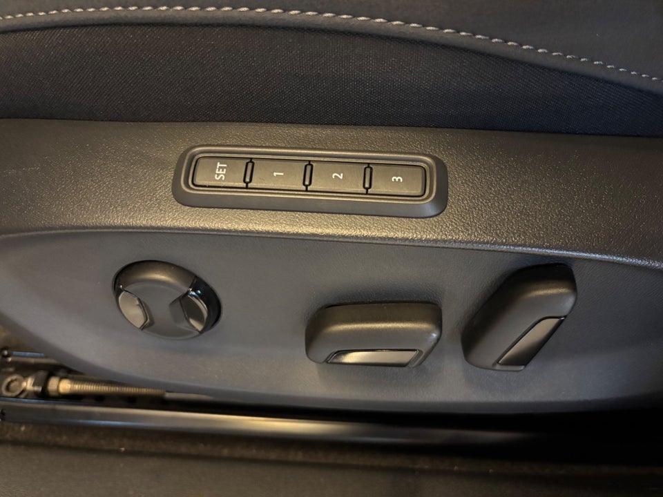 Cupra Tavascan 77 VZ Adrenaline 5d