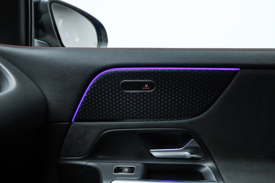 Mercedes EQA350 AMG Line 4Matic 5d