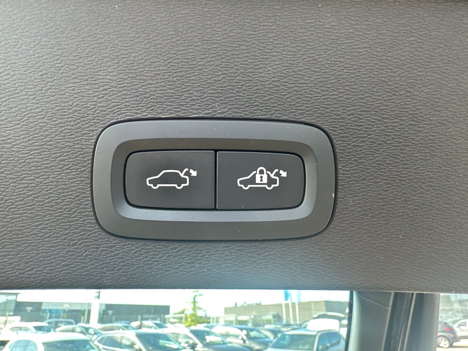 Volvo C40 P6 ReCharge Core 5d