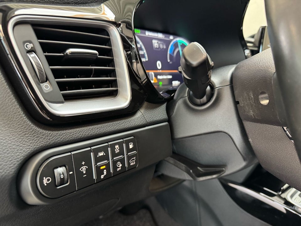 Kia XCeed 1,6 PHEV Upgrade DCT 5d