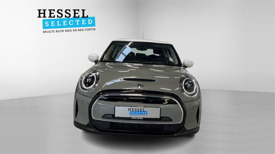 MINI Cooper SE Essential 3d