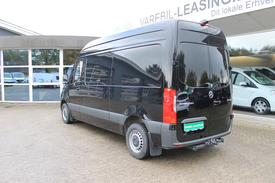 Mercedes Sprinter 215 2,0 CDi A2 Kassevogn aut. FWD