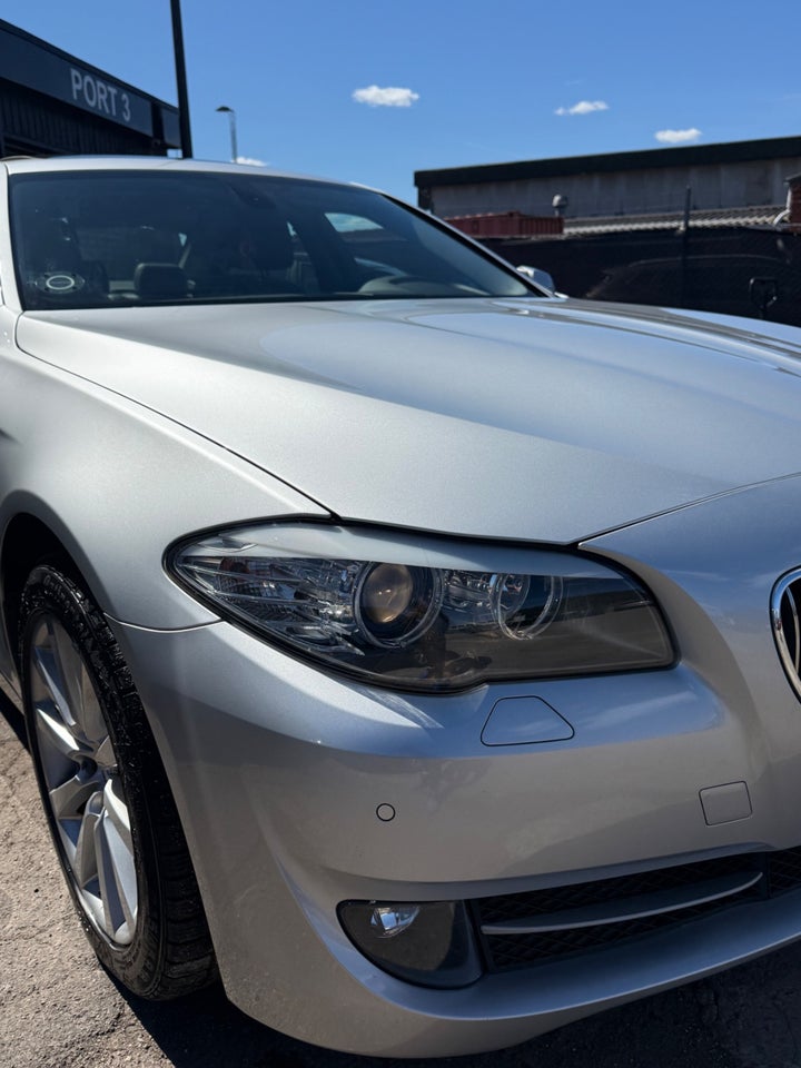 BMW 523i 3,0  4d