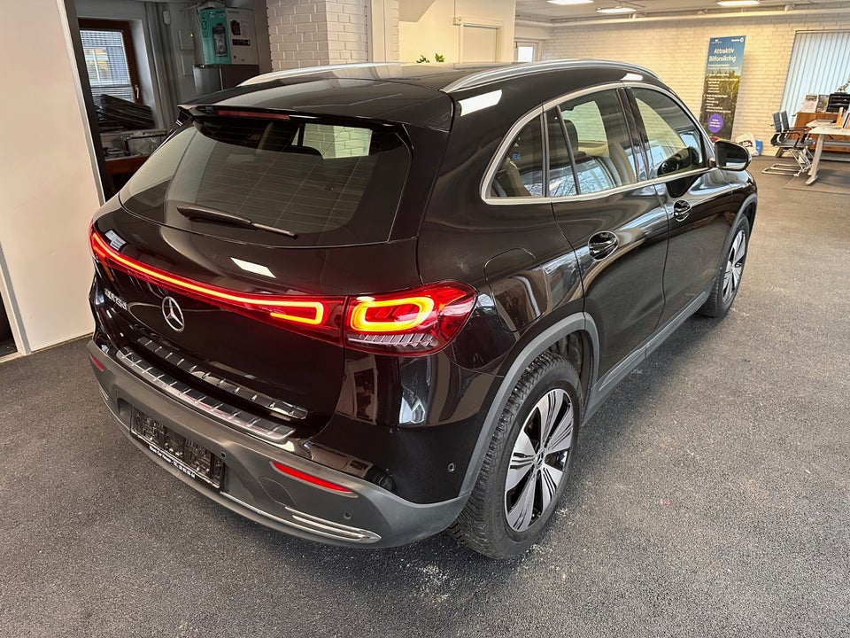 Mercedes EQA250 5d