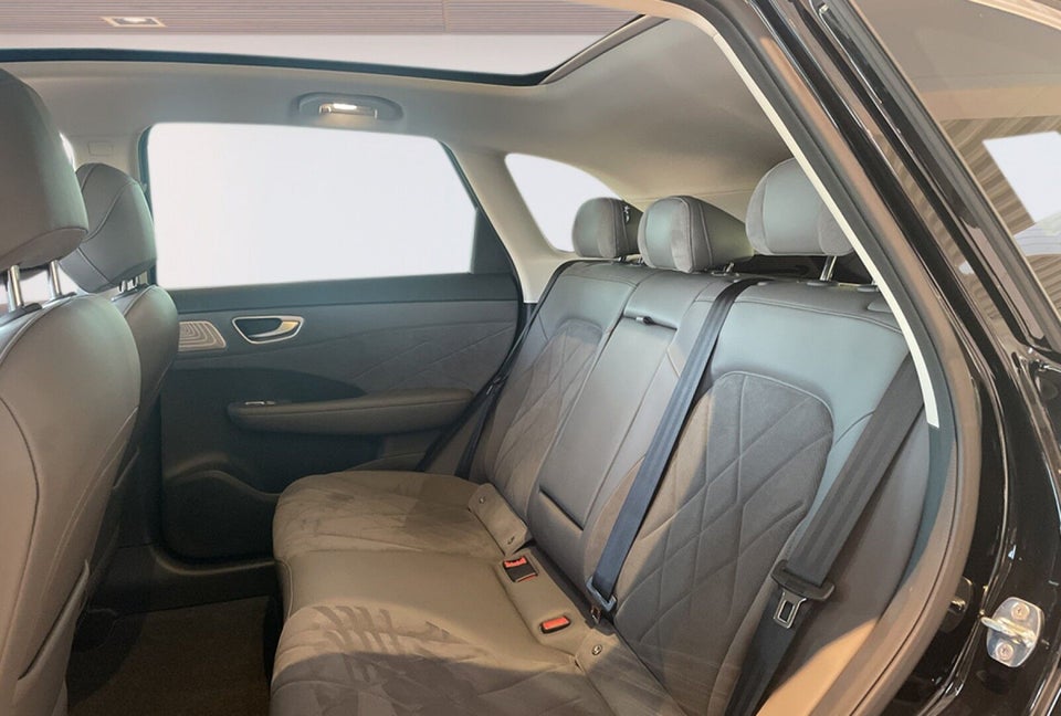 MG MGS6 77 Luxury Performance AWD 5d