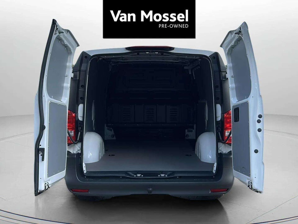 Mercedes Vito 114 2,0 CDi A2 Kassevogn PRO aut. RWD
