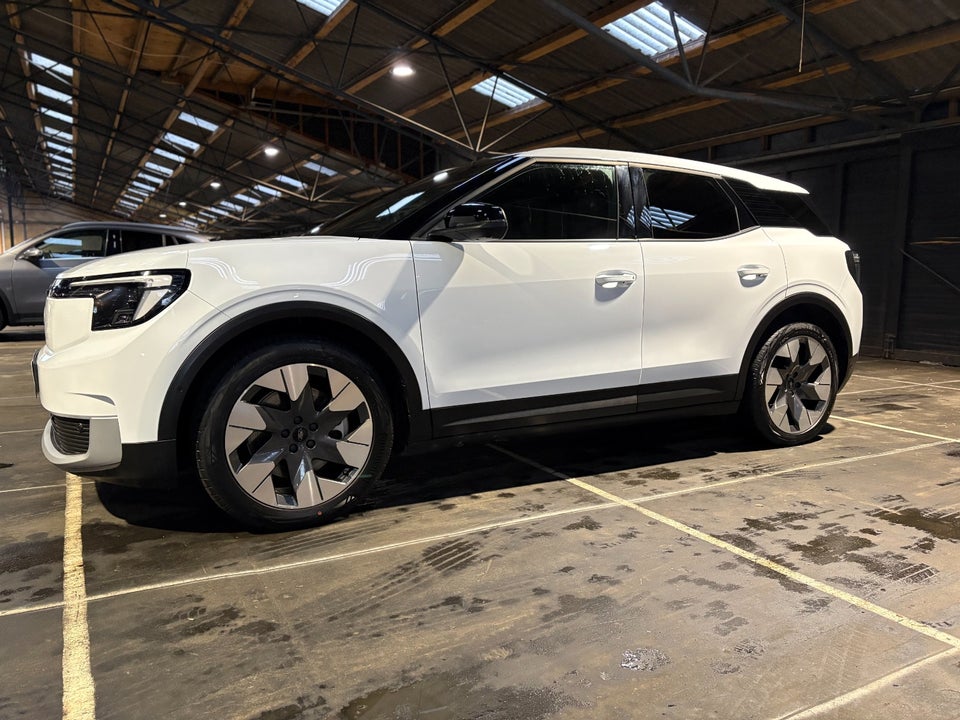 Ford Explorer 77 Premium Extended Range 5d