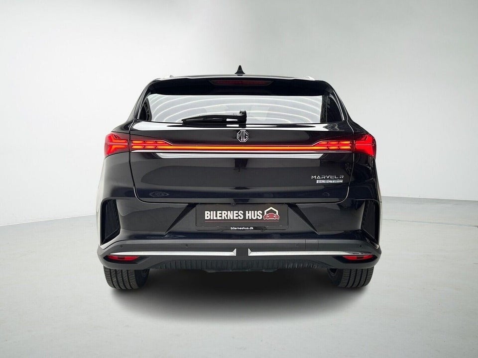 MG Marvel R Luxury 5d