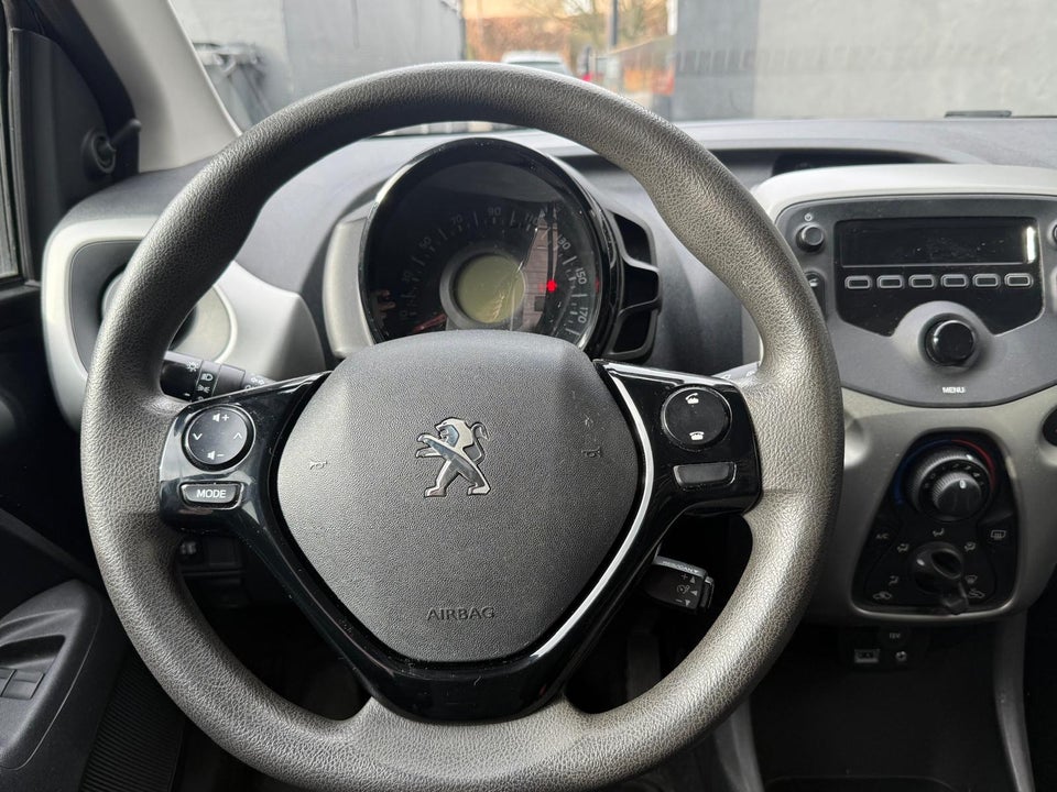 Peugeot 108 1,2 VTi 82 Active TOP! 5d