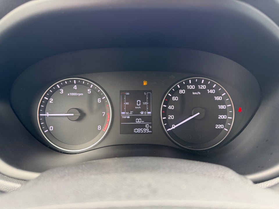 Hyundai i20 1,25 EM-Edition 5d