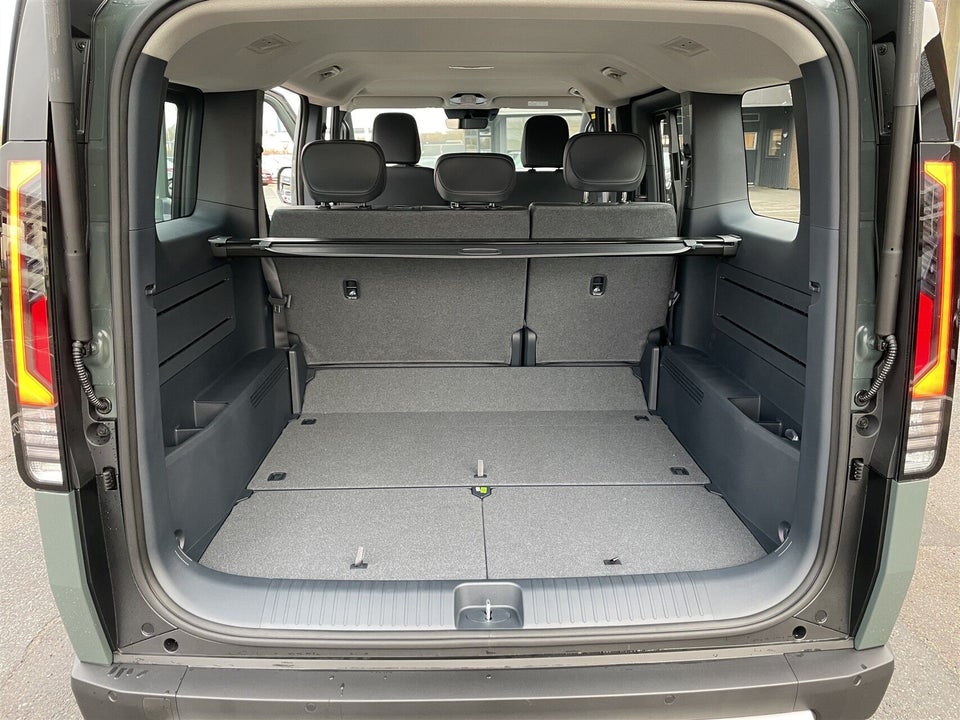 Kia PV5 71 Long Range Prestige 5d