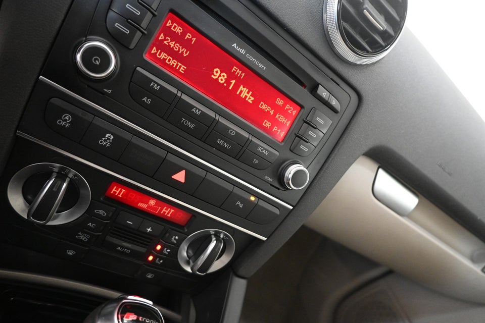 Audi A3 1,6 TDi Ambiente Sportback S-tr. 5d