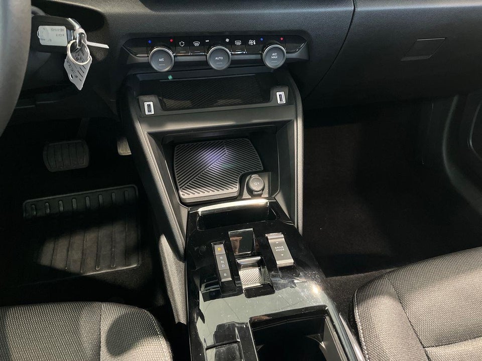 Citroën ë-C4 X 54 Plus 4d